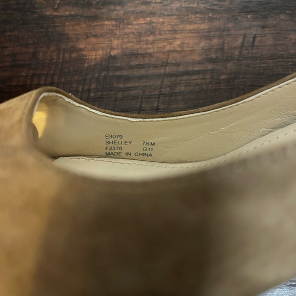 NEW Calvin Klein Shelley Peep Toe Suede Camel Tan Cork Comfort Wedge Shoe 7.5 M - Picture 6 of 10